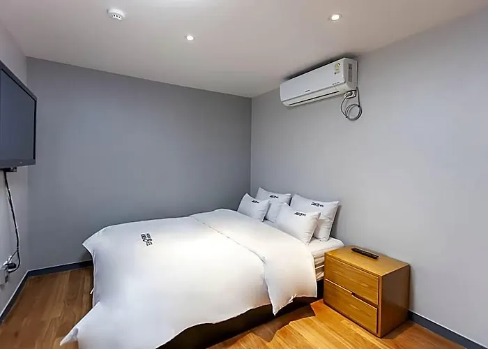 No.25 Hotel