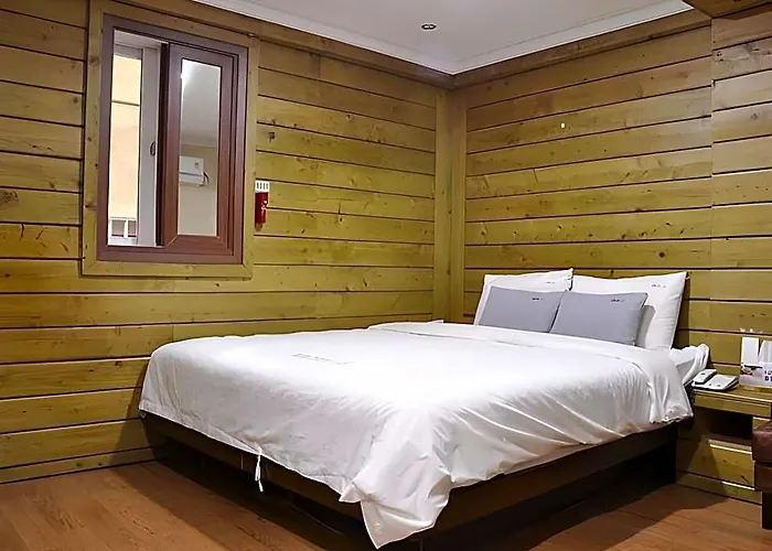 Hotel No.25 2*